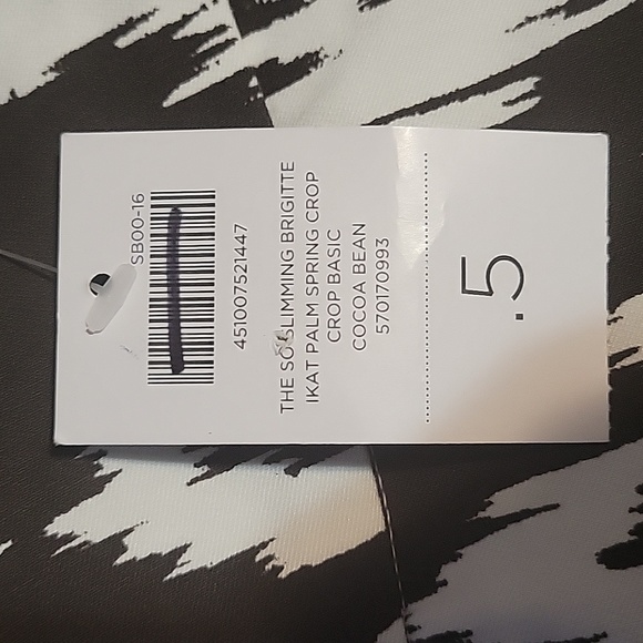 Chico's Brigitte So Slimming Stretch Crop Black & White Ikat Print Pants - Picture 16 of 16